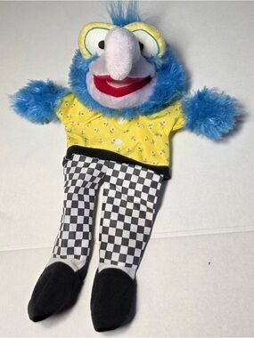 THE MUPPETS - GONZO PUPPET - Collectible Toy